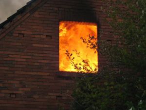 Feuerschäden werden von Versicherungen bearbeitet.